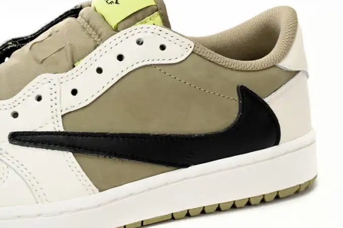 One Kick Travis Scott Golf Air 1 x Jordan Low FZ3124-200 0527
